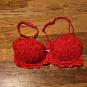 Voctoria's Secret Red Lace Bra 32A